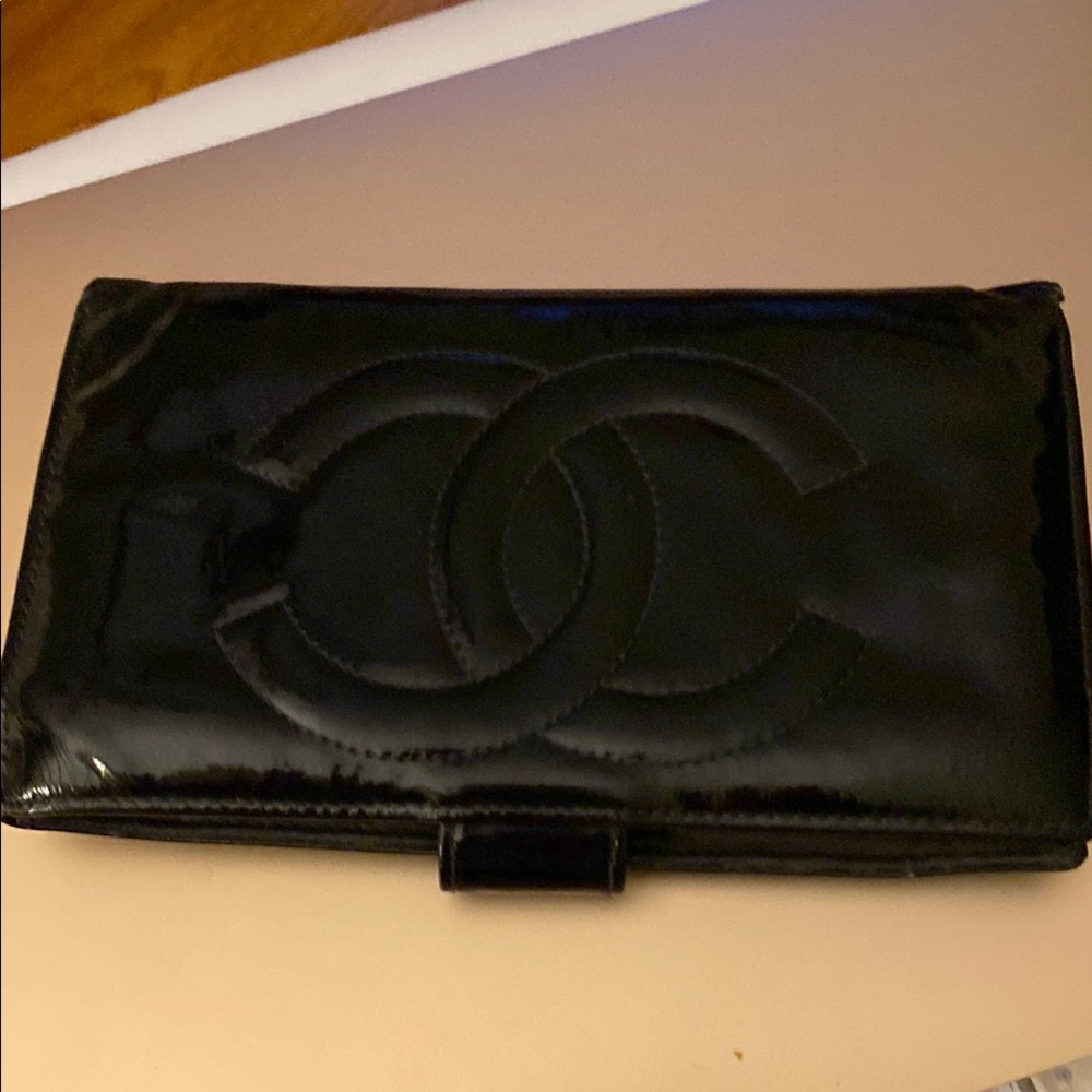 Chanel Black Patent Leather Wallet  Project Piece